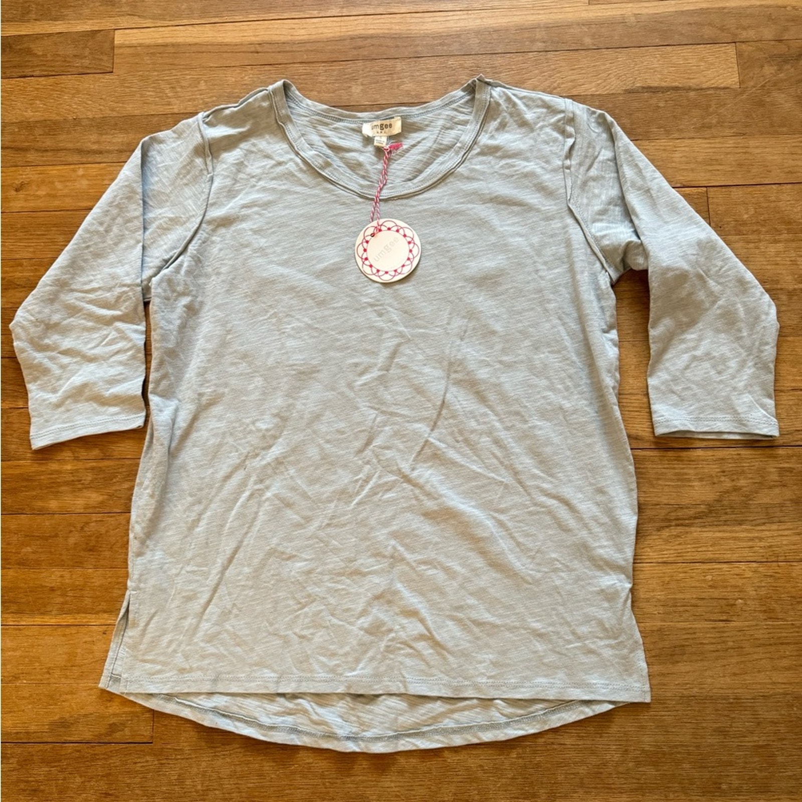 NWT Umgee gray high low casual angel wing 3/4 sleeve shirt top size small S b3