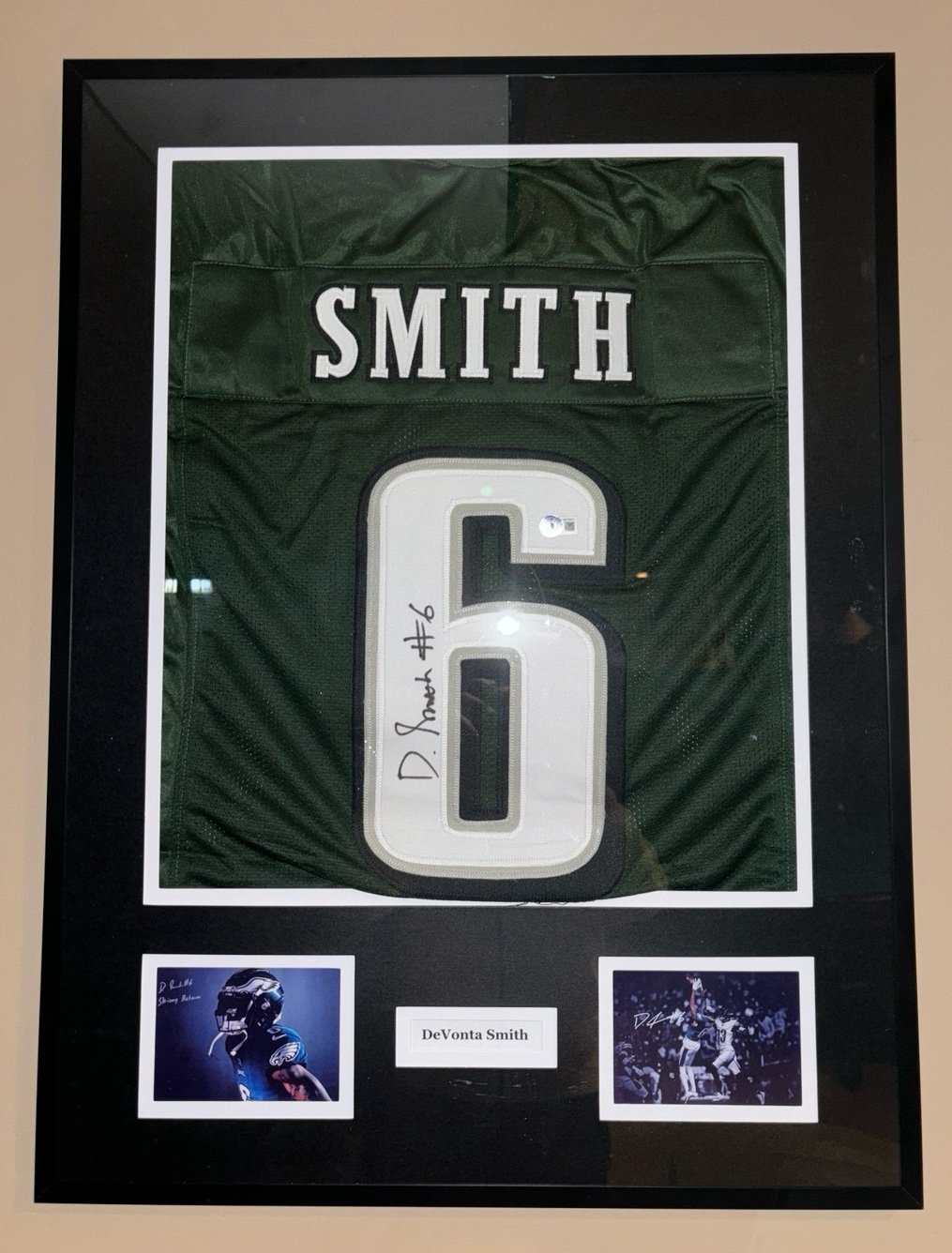DeVonta Smith Framed Autographed Jersey with Pictures