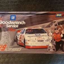 Kevin Harvick Nascar die cast car lot 1:24 scale