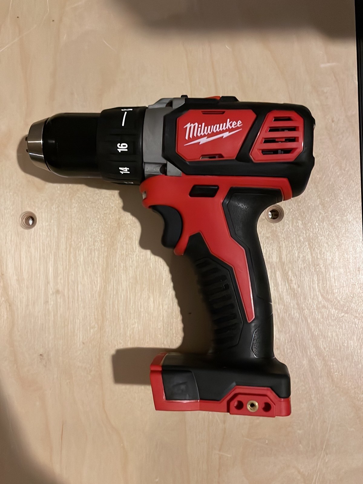 NEW Milwaukee M18 18-Volt Lithium-Ion Cordless 1/2 in. Drill Driver 2606-20