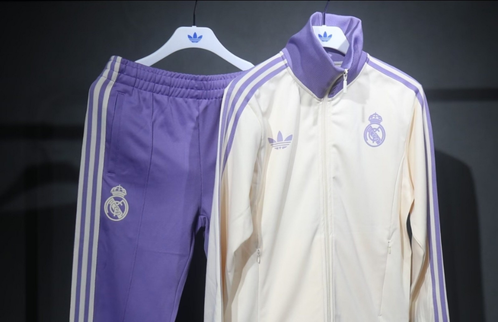 Real Madrid TRACKSUIT size L BNWT