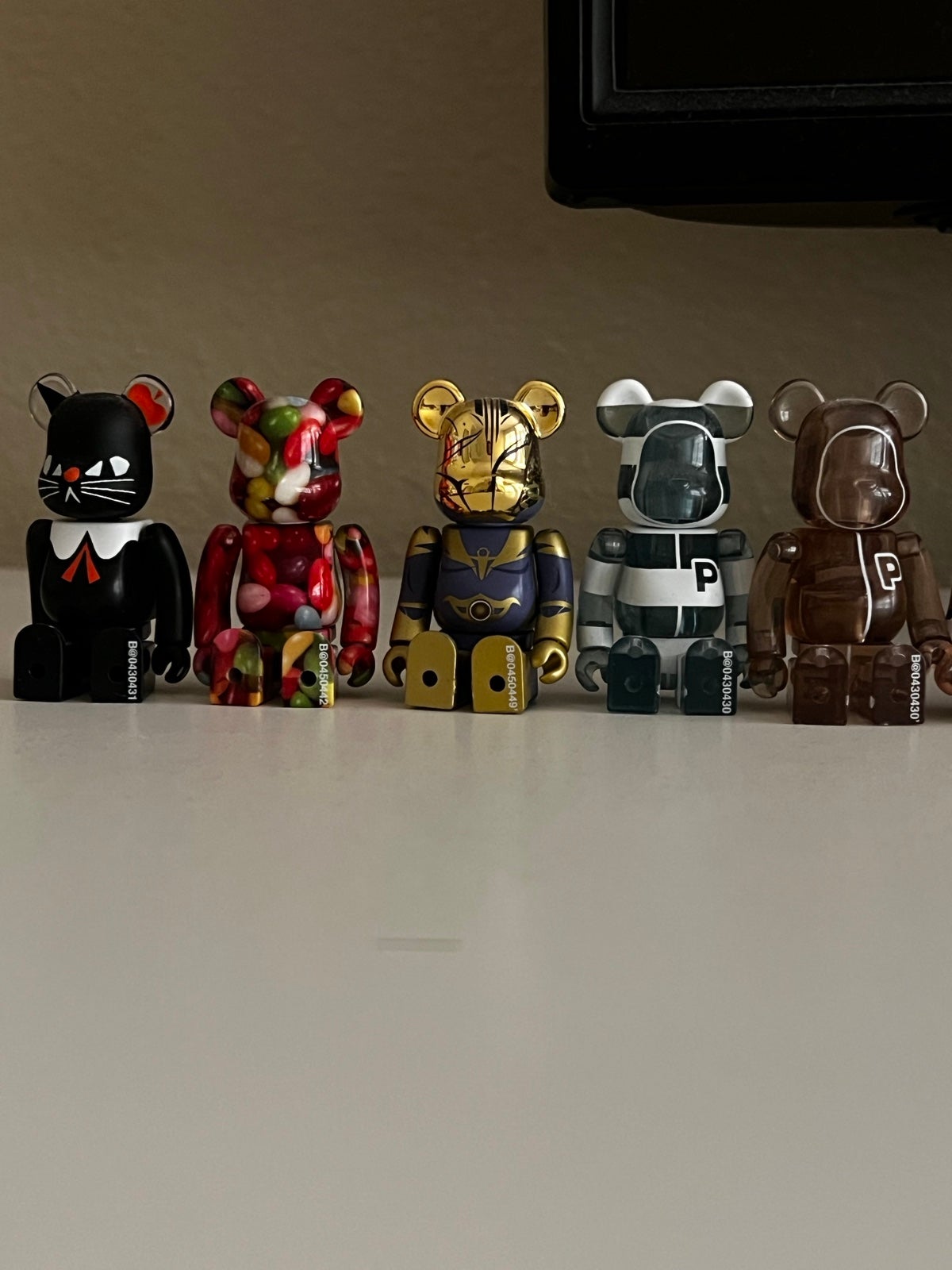 100% Bearbrick Lot of 25
