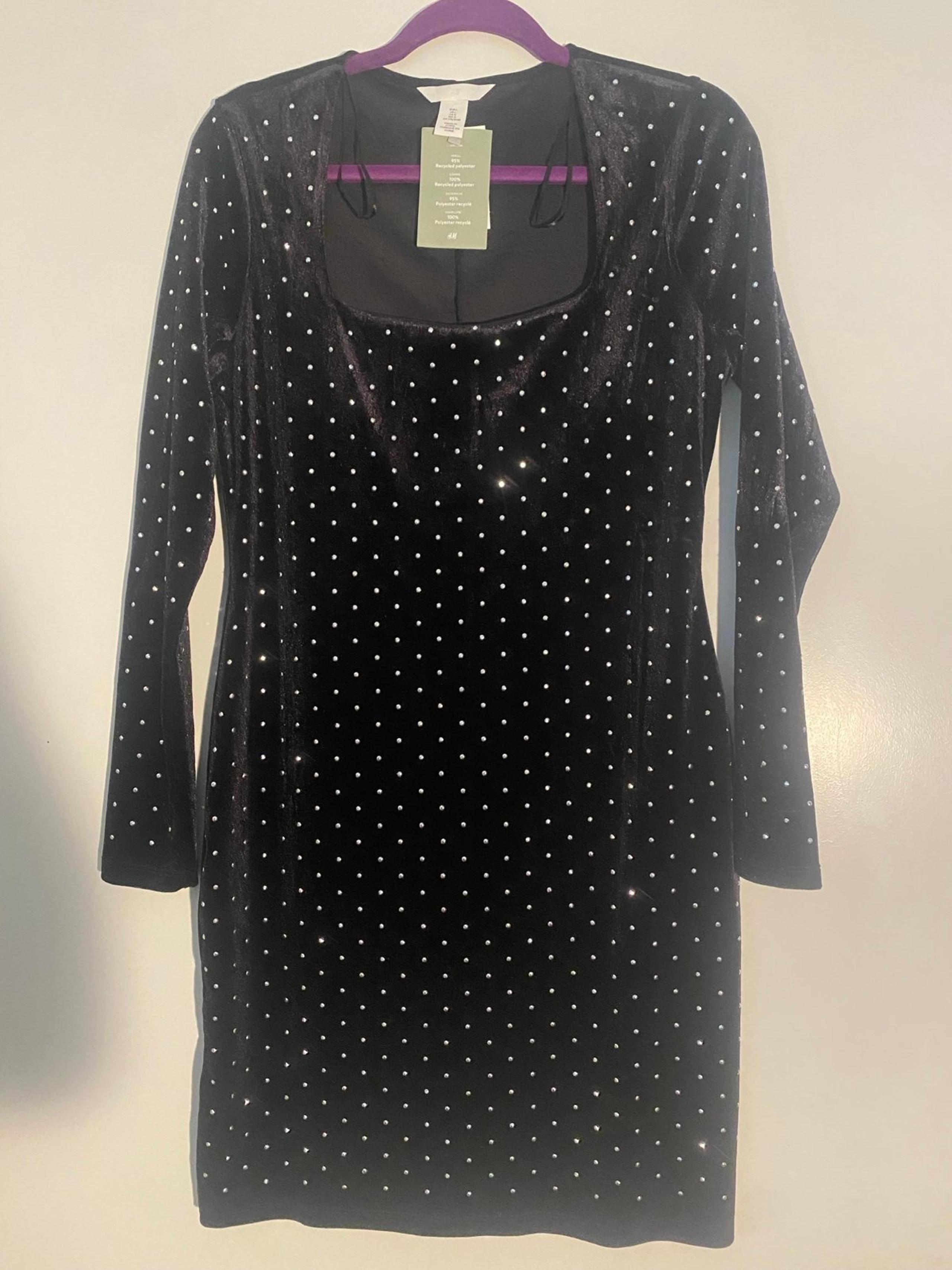 H&M Black velvet Long-Sleeve Studded dress L