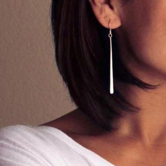 Solid 14k Gold Hammered Elongated Teardrop Earrings