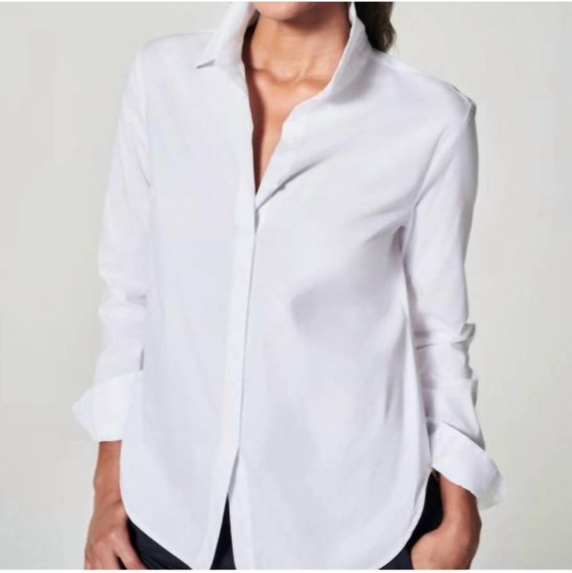NEW SPANX stretch poplin pullover Button Down Shirt in white Size Large In exc