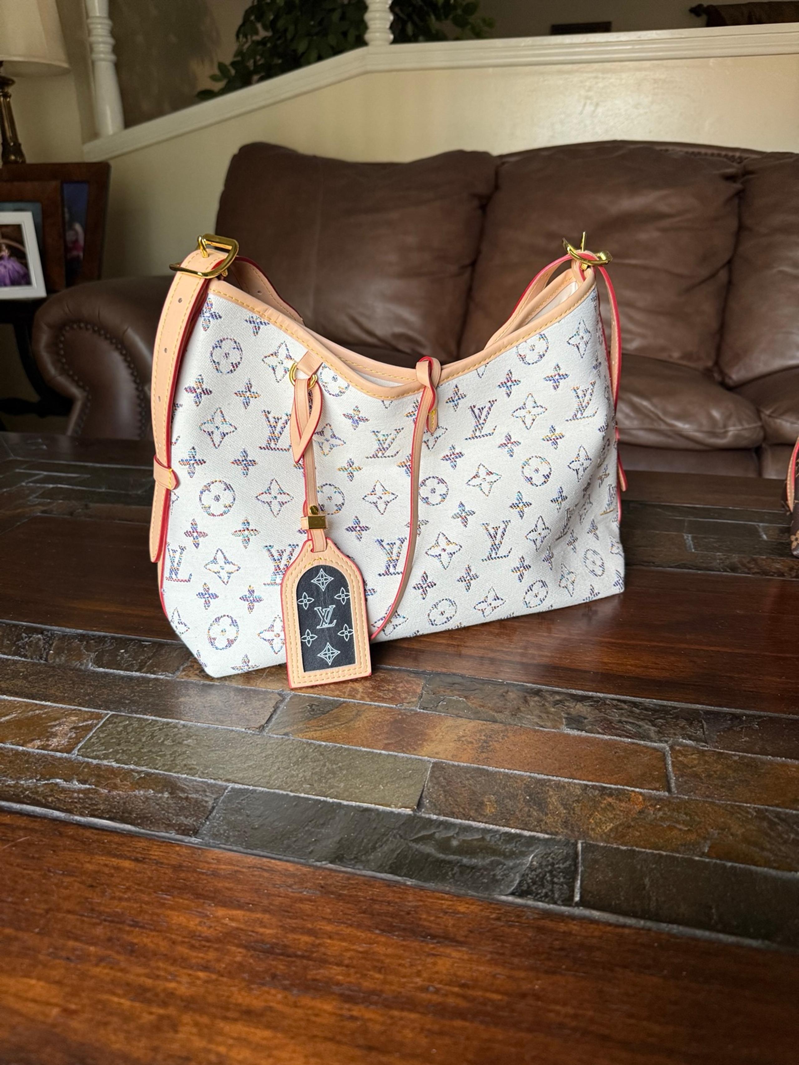 Louis Vuitton CarryAll MM Bag
