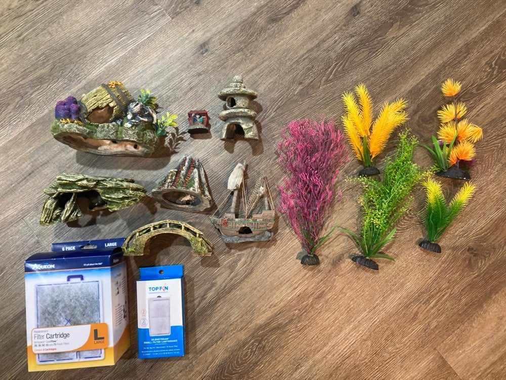 Fish tank decor