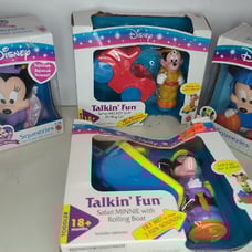 Vintage micky Minnie squeezies talkin fu