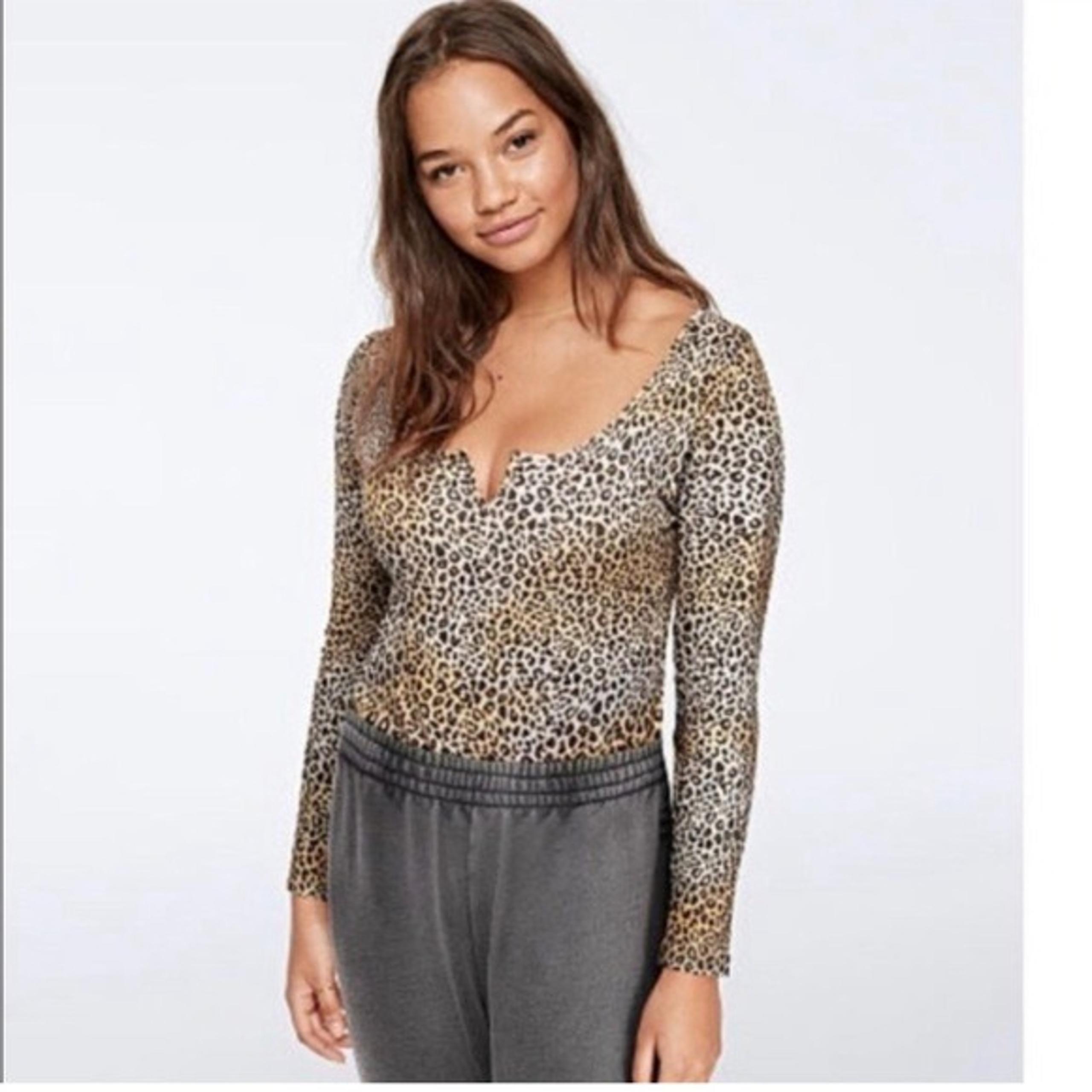 VS PINK animal print long sleeve bodysuit