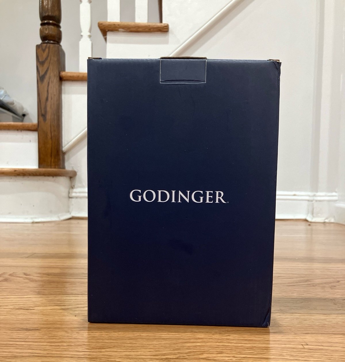 GODINGER pouring glass for wine brand new