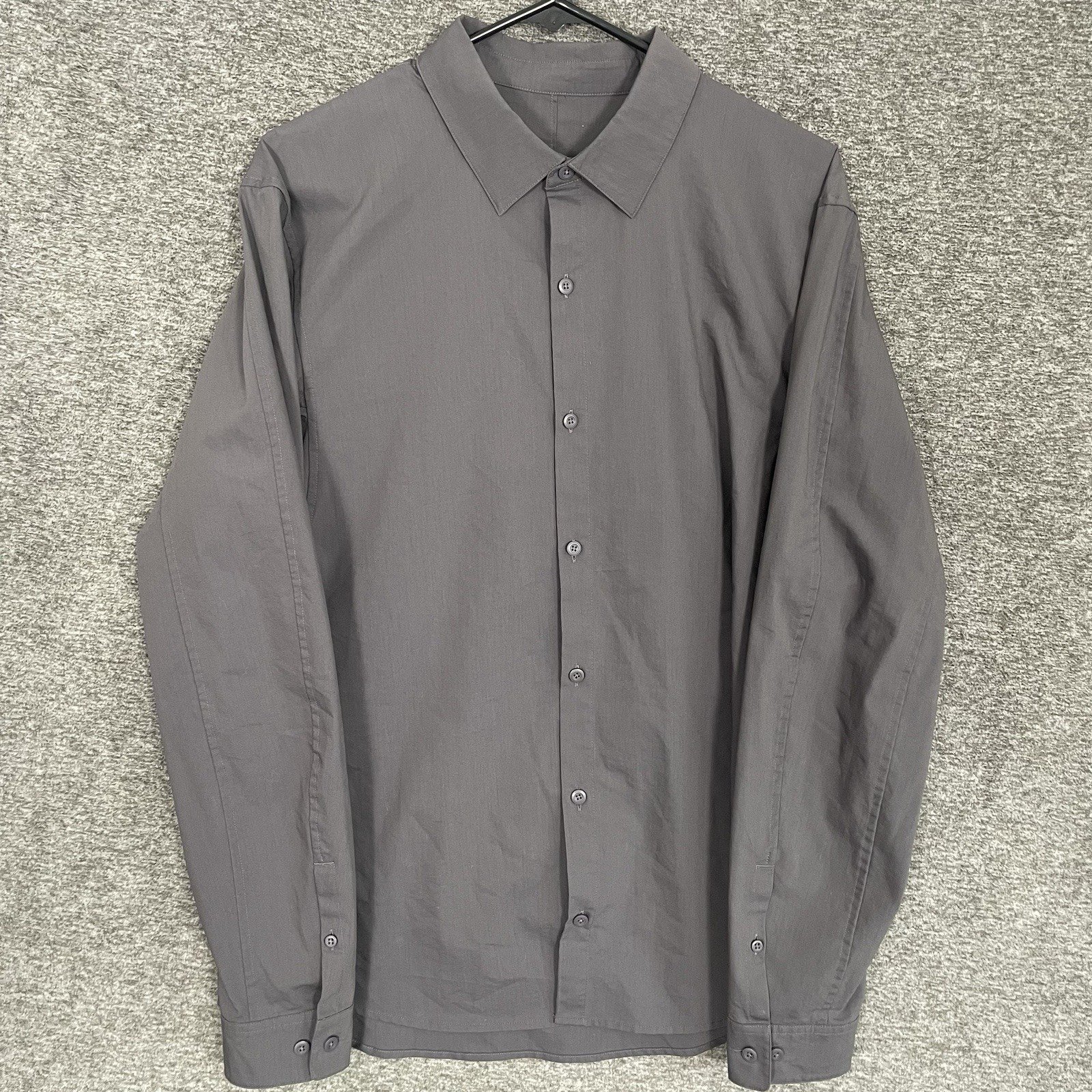 Lululemon Dress Shirt Mens Size M Gray Long Sleeve Button Up Stretch Perform