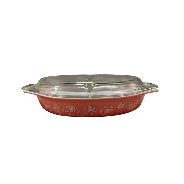 Pyrex Daisy Divided Casserole Dish with Clear Lid 50s Pink White 1 1/2 Qt 27