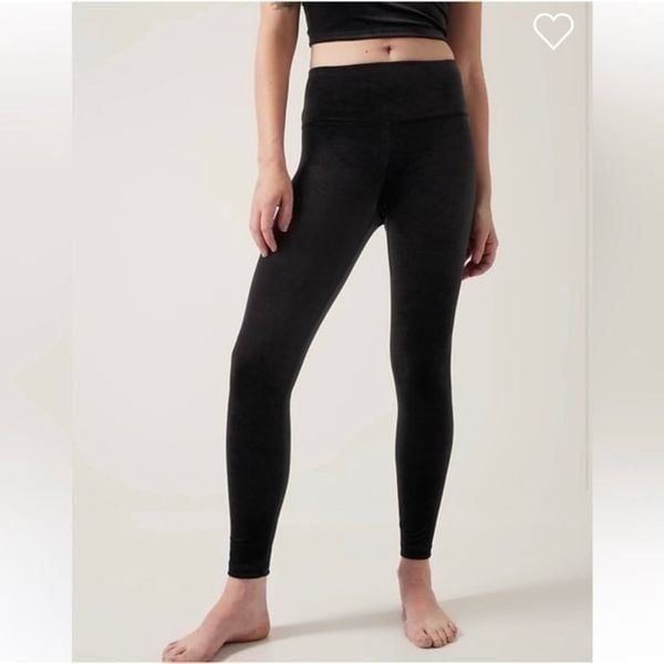 Athleta Elation Velvet Tight size XS X Small