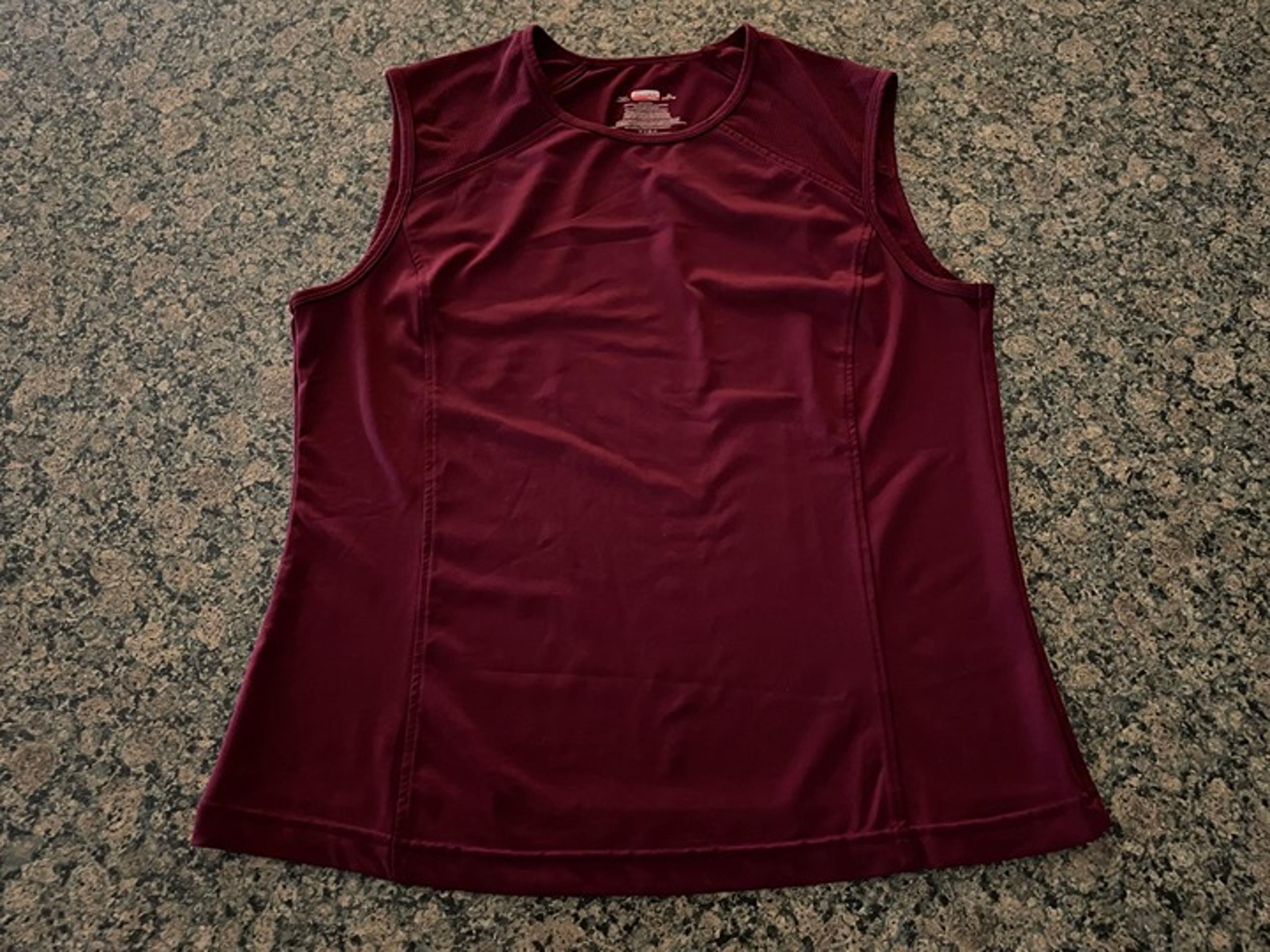 Women's Danskin Now athletic tank top size XL 16/18 burgundy sleeveless
