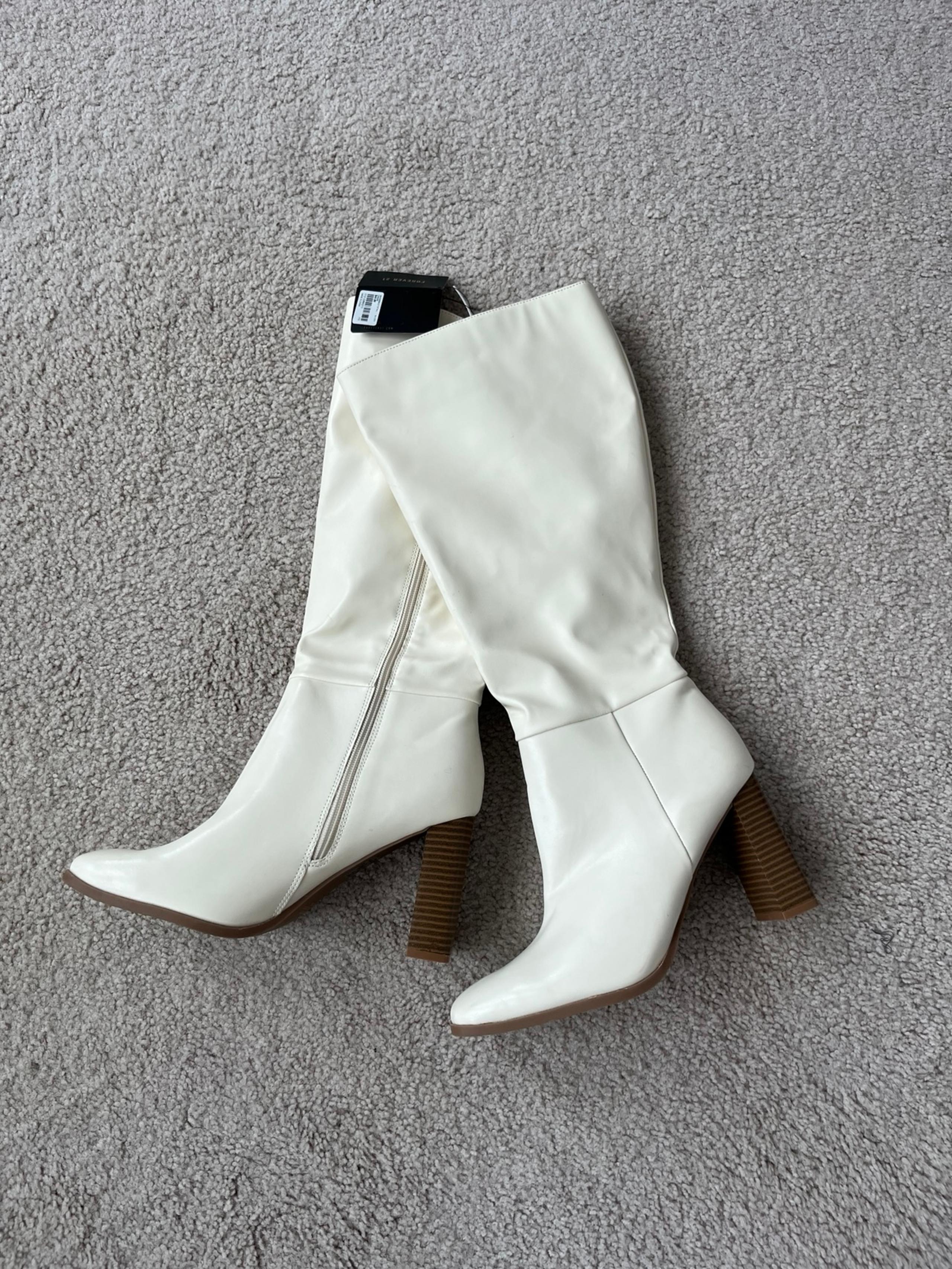 Forever 21 Women's Boots