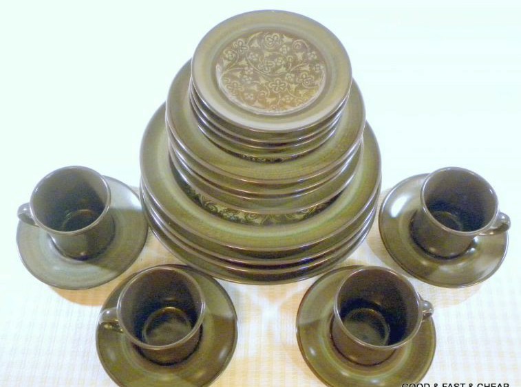 Fransiscian dining ware several pieces