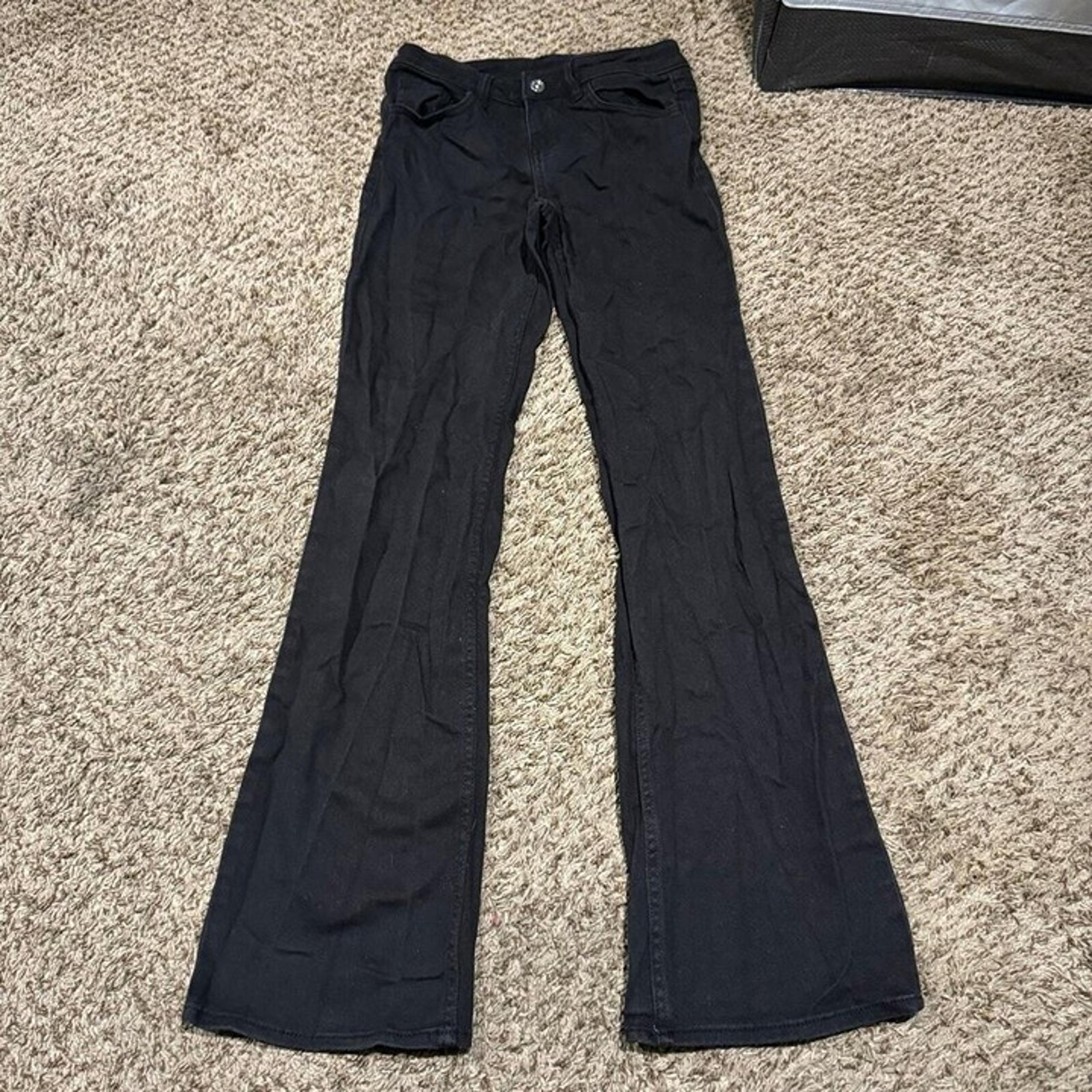H&M Stacked Flared Black Jeans Women Size 2
