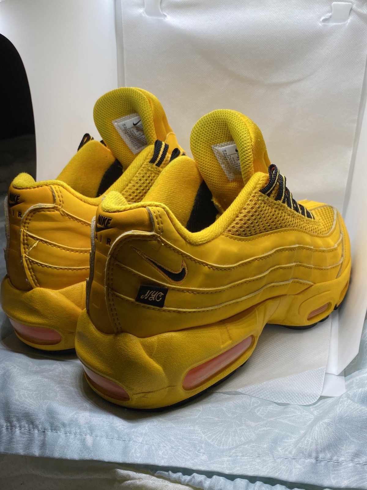 Nike Air Max 95 NYC taxi (city special)