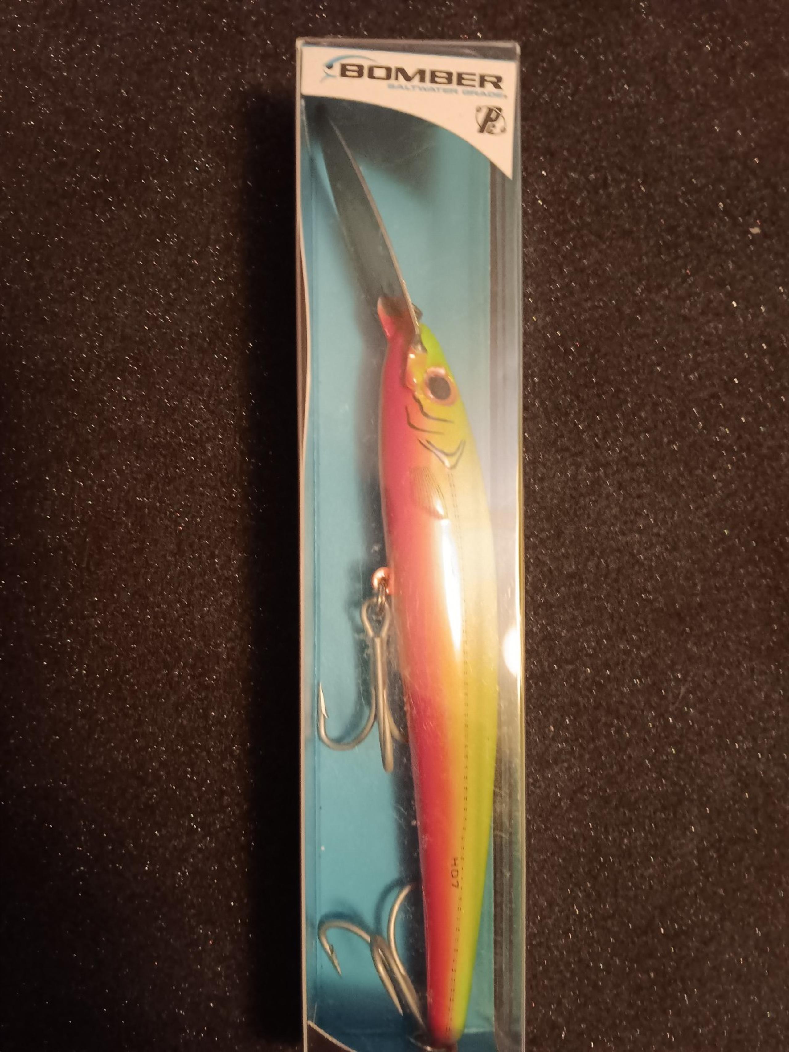 Bomber HD7 Saltwater Fishing Lure 7 Inch.