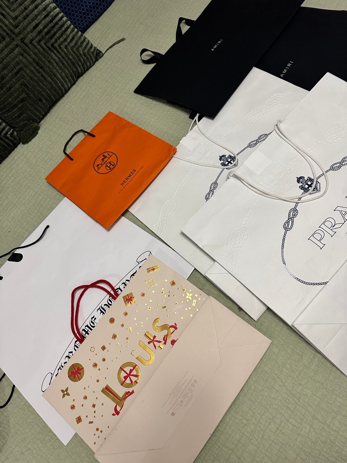 dior/ hermes / prada / Louis vuitton / chrome hearts / amiri shopping bags