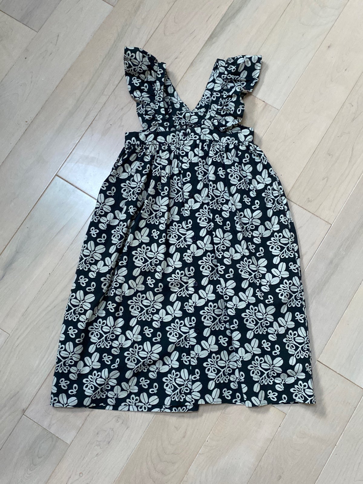 $300 Bonpoint cotton black floral Dress 6