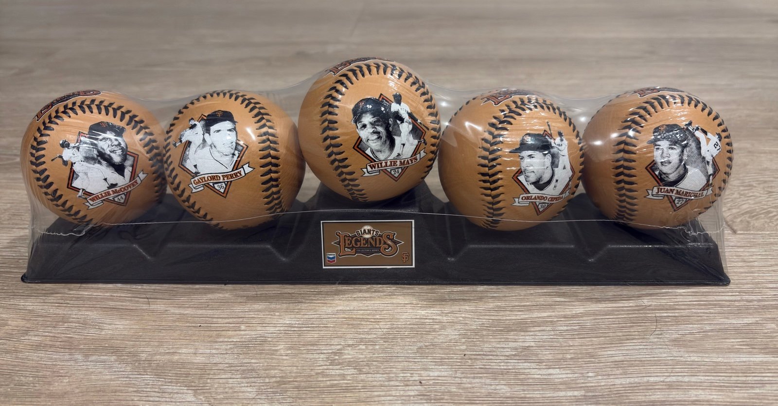 San Francisco Giants Legends Collector Series Balls and Stand Sealed NEW!!!