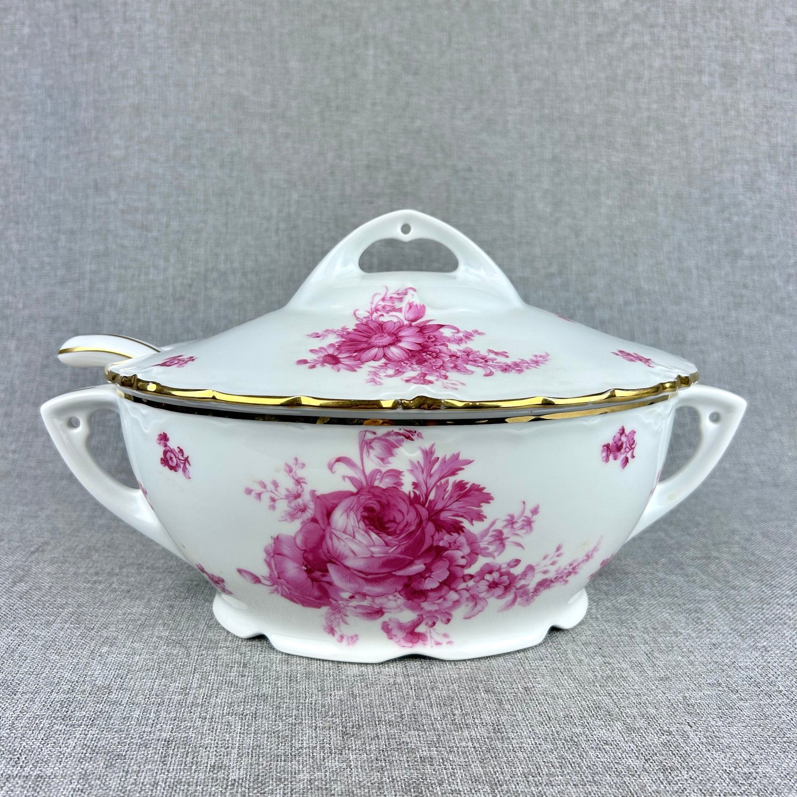 Hüttl Tivadar Antique Porcelain Soup Tureen Hungary