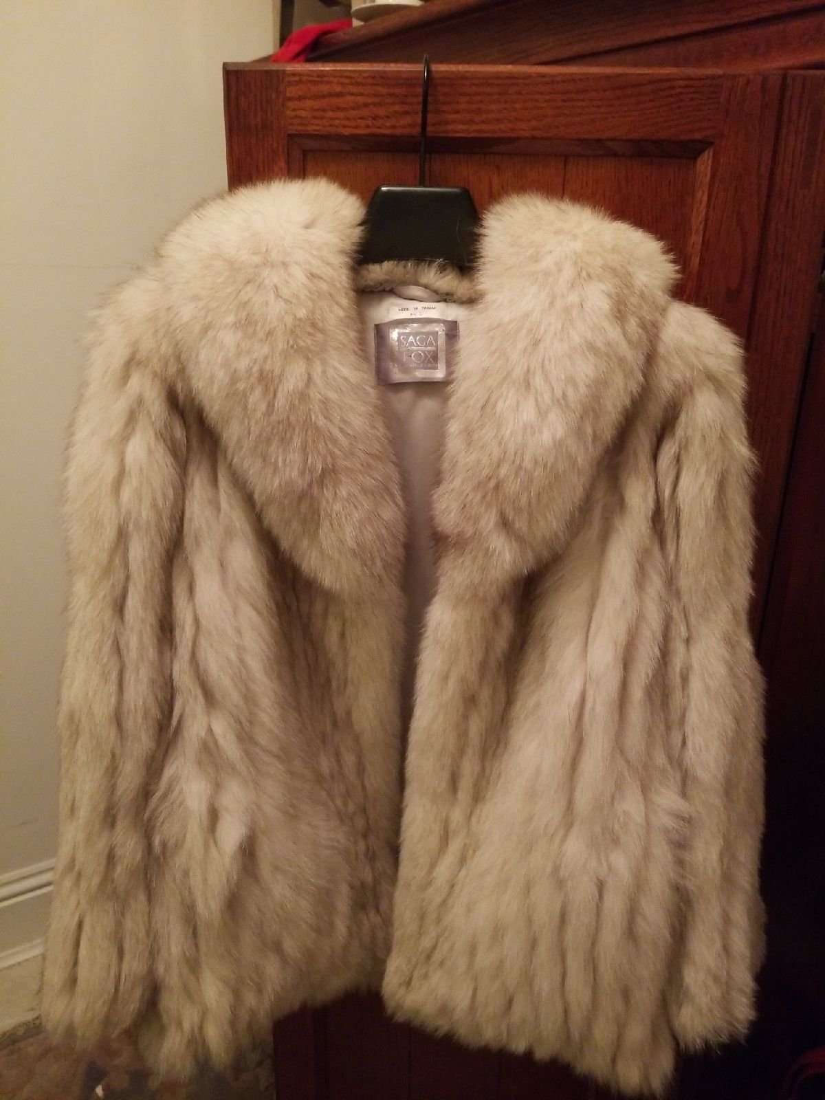 Saga Fox Fur Coats & Jackets | Mercari