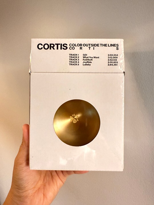 Cortis - Color Outside The Lines (Singing Bowl Ver.) - SEALED