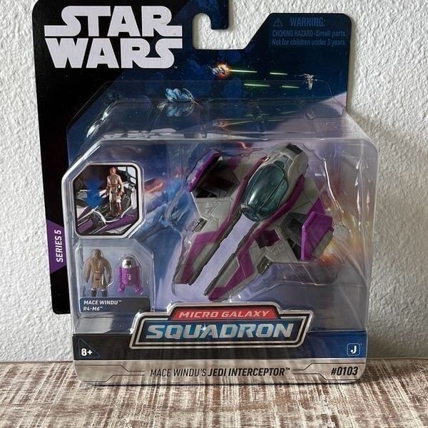 Star Wars R4-M6 | Mace Windu's Jedi Starfighter - Micro Galaxy Squadron Starfigh