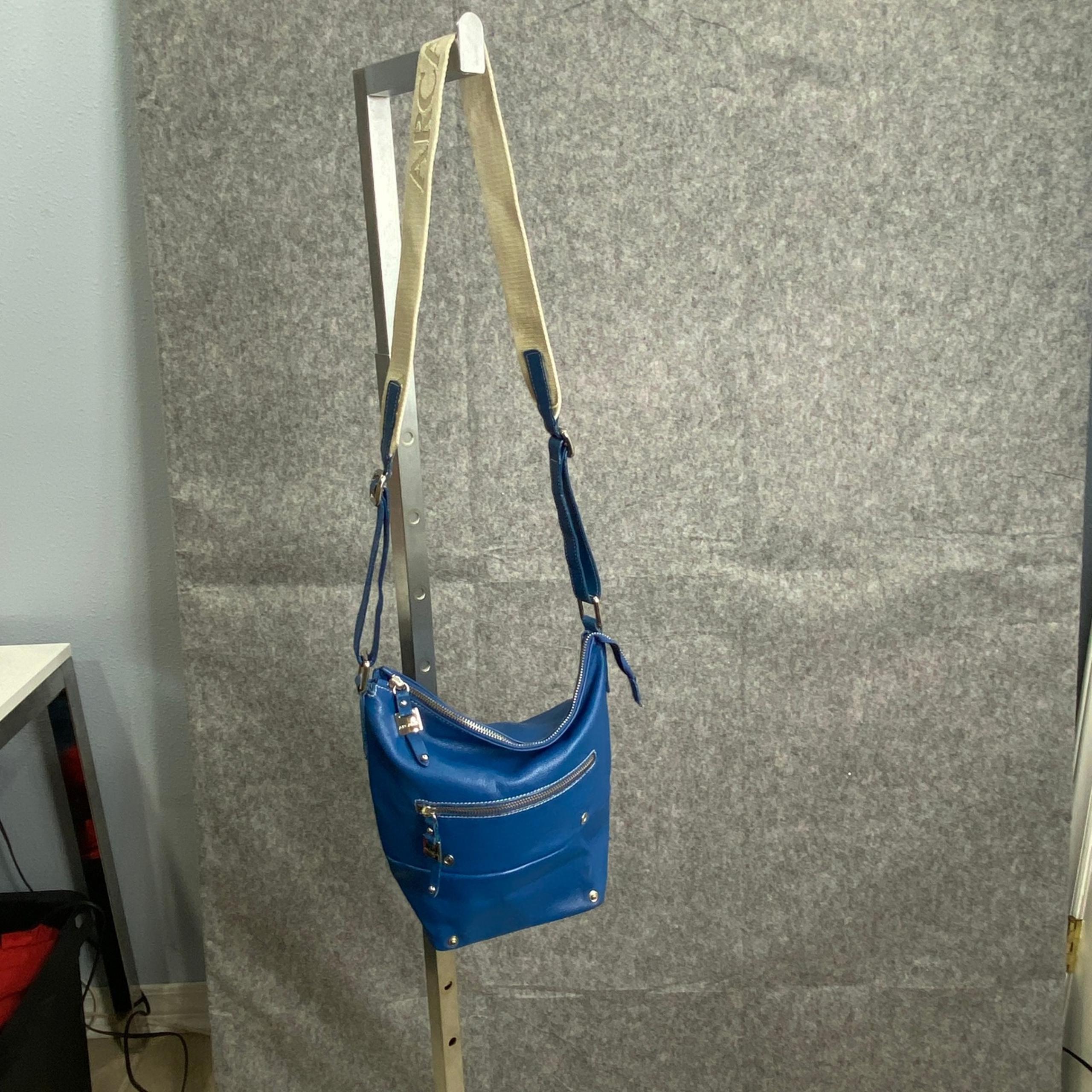 Arcadia Blue Leather Crossbody Bag Made in Italy Silver Hardware Pockets