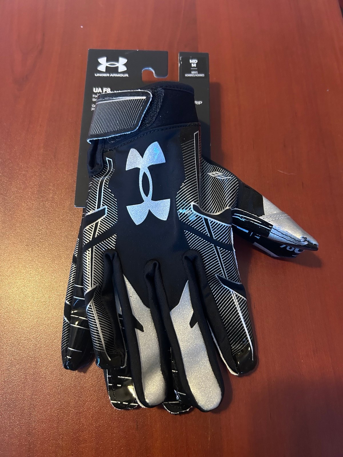 Adult Medium Under Armour Mens UA F8 Skill Football Gloves Black Brand New