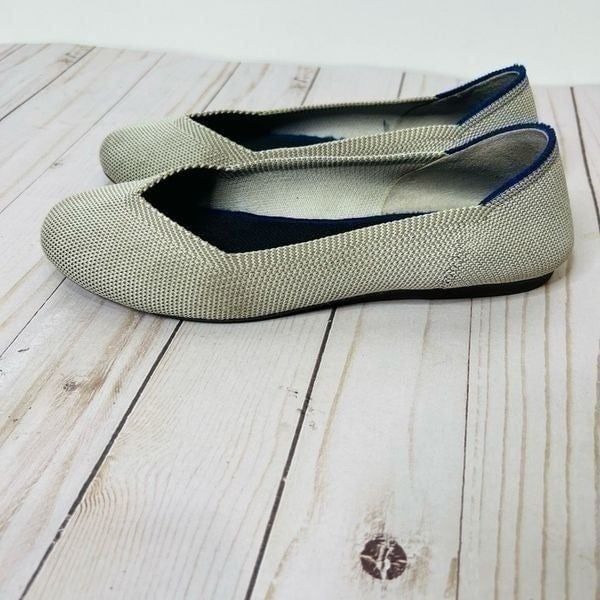 Rothy’s Light Gray Round Toe Ballet Flats