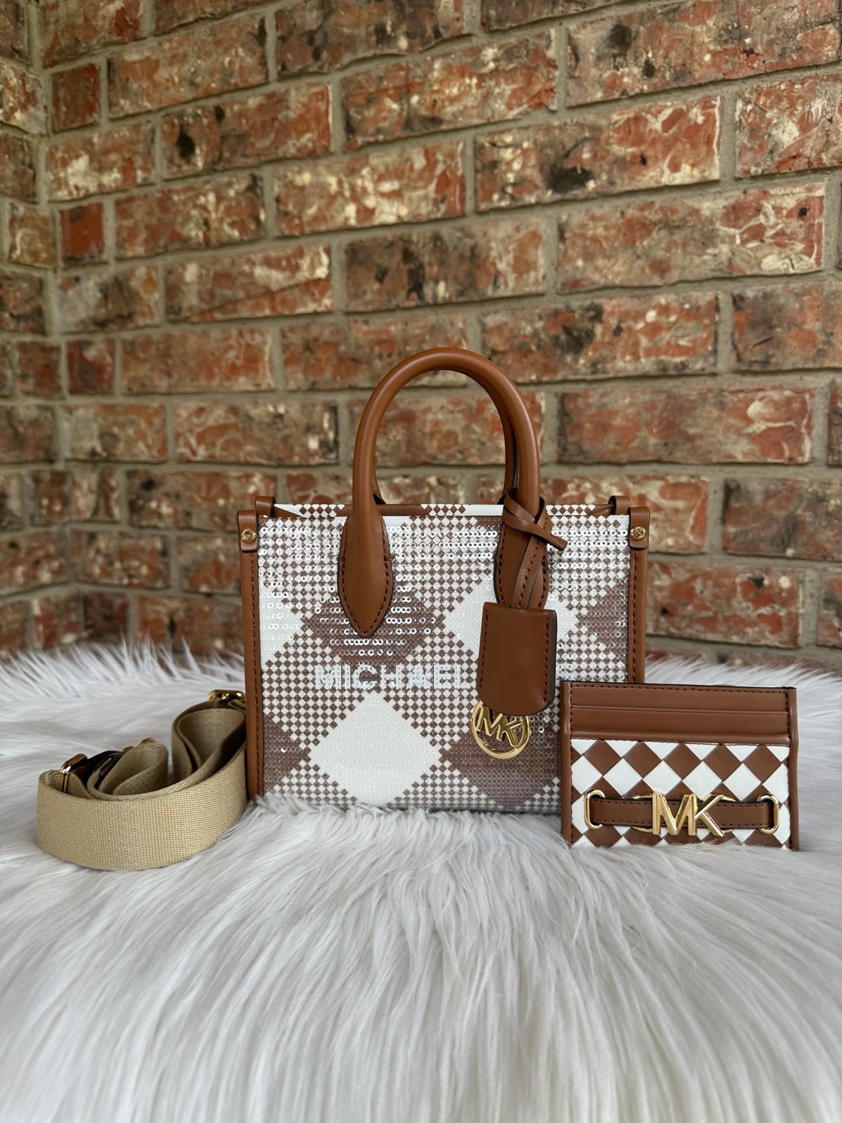 Micheal Kors purse