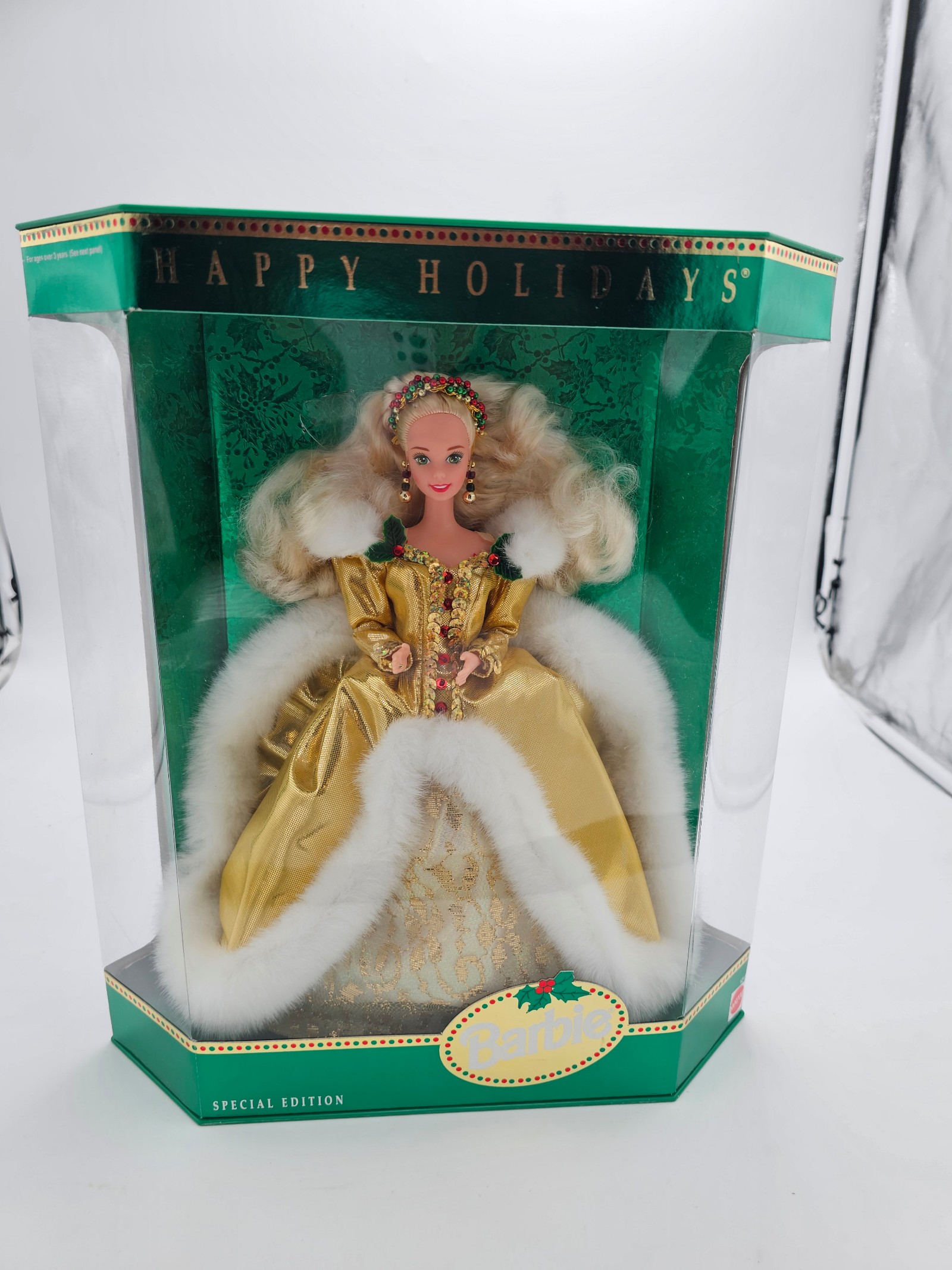 Happy Holidays 1994 Barbie Doll. Great condition! New in box!