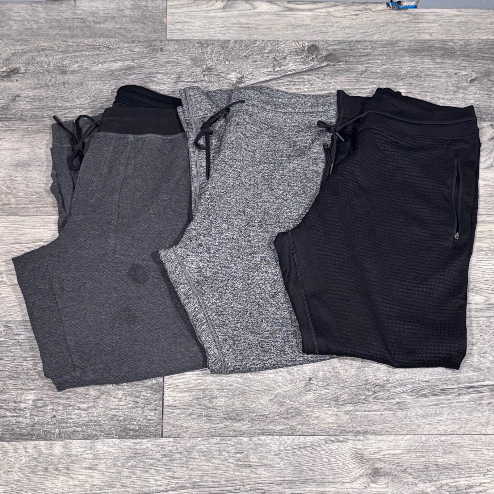 Lululemon Men's 32 -34 Jogger Pant Bundle Lot Size Medium/Large