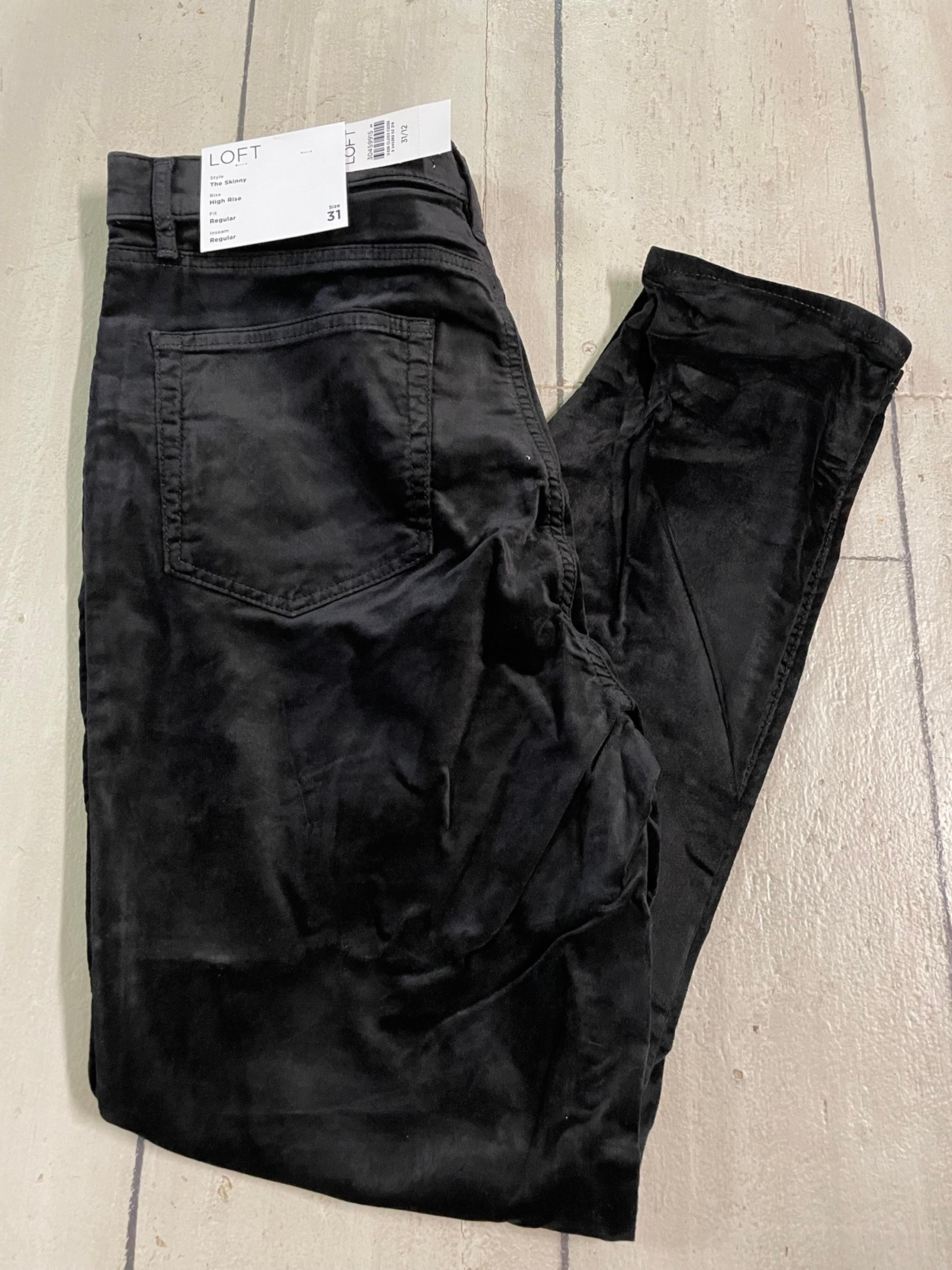 Loft, skinny, high rise, black velvet pants 31