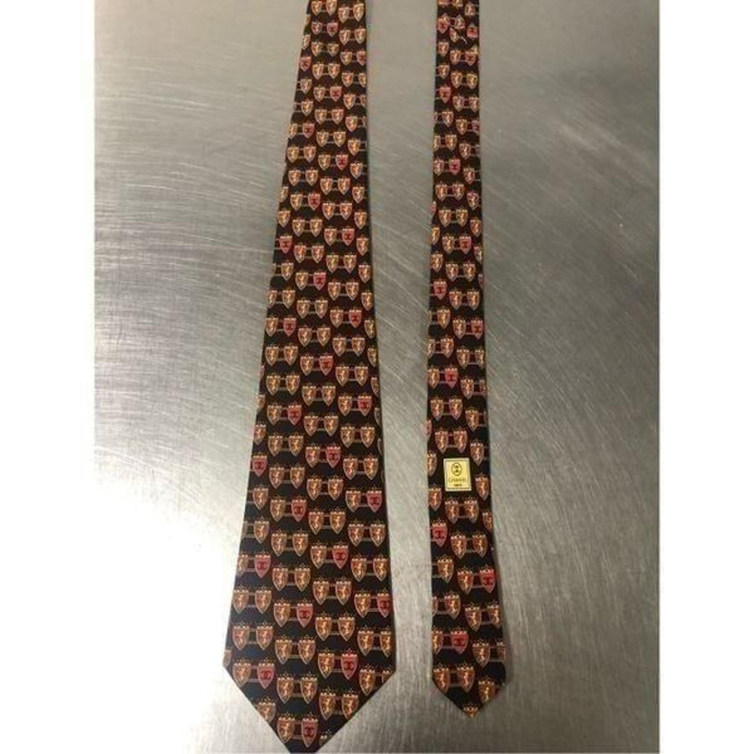 Vintage Chanel Paris Men’s Silk Blue and Red Lion Shield Designer Dress Tie