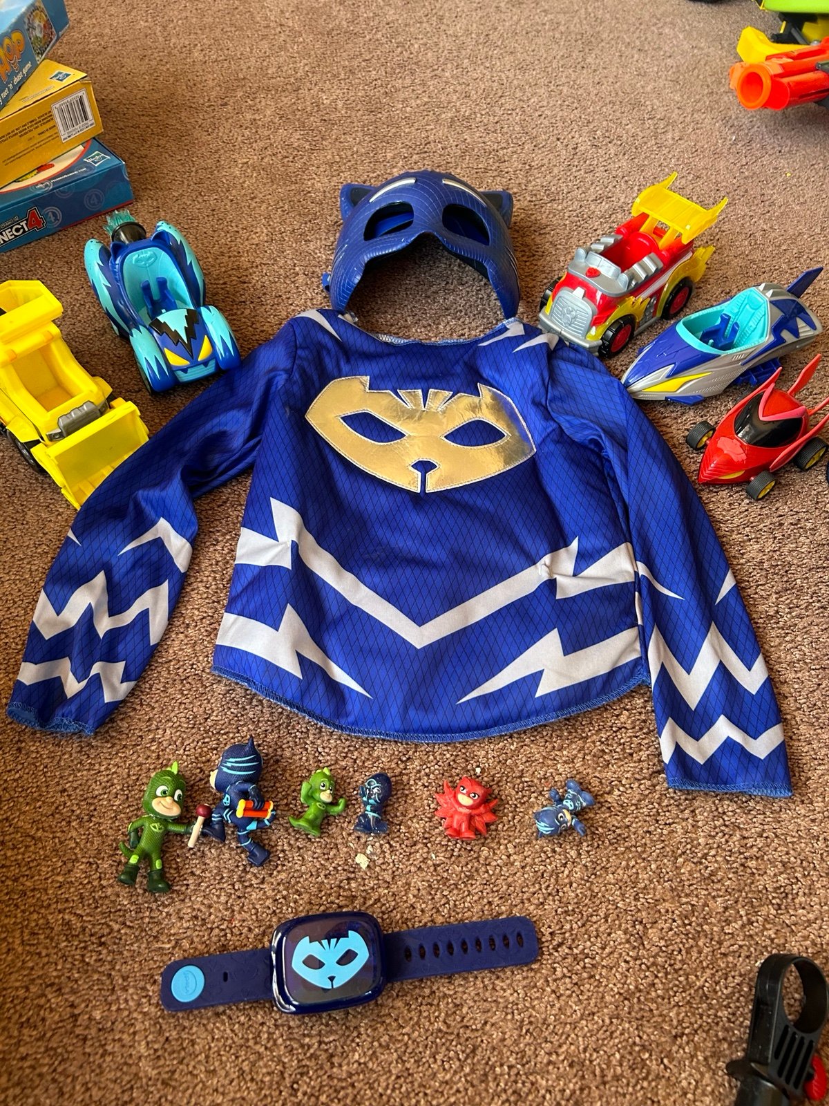 costume