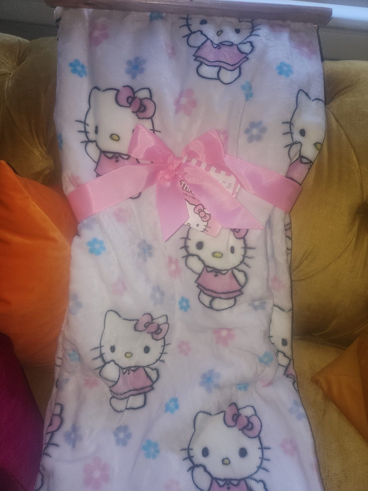 Hello Kitty blanket