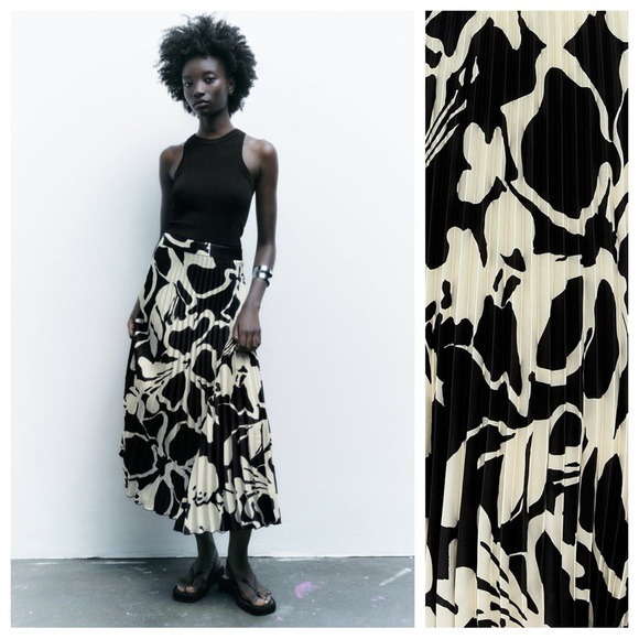 NWT. Zara Ecru/Black Satin Effect Floral Print Pleated Midi Skirt. Size M.