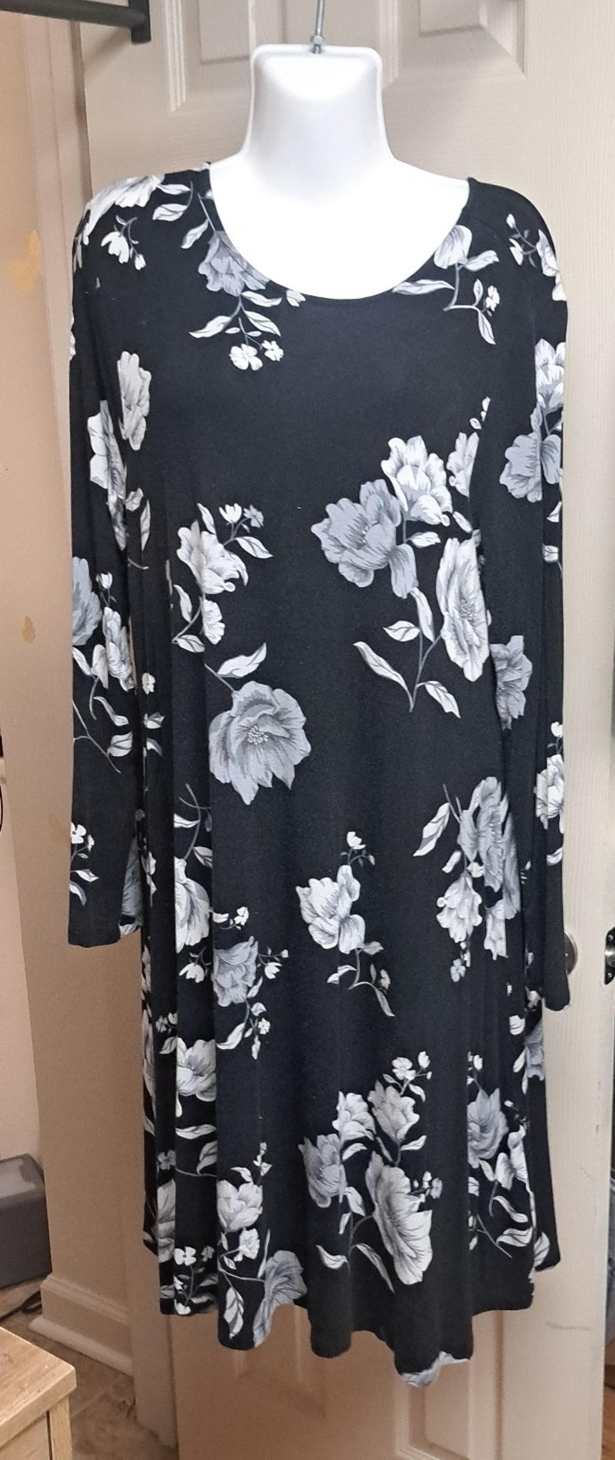 Large old navy longsleeve dress *LAST CHANCE *