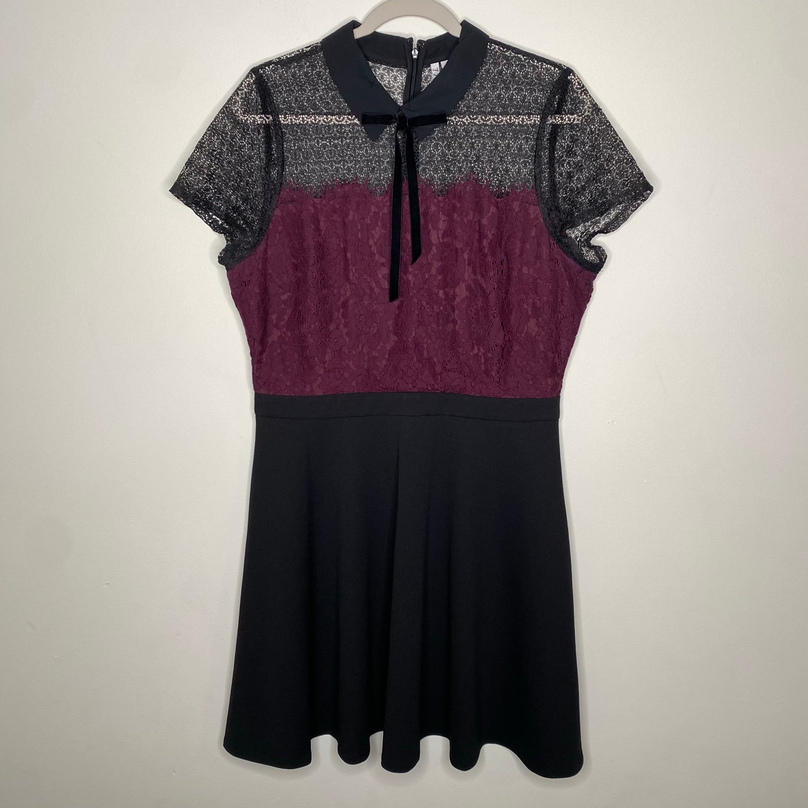 Elle Lace Mixed Media Illusion Fit & Flare Dress