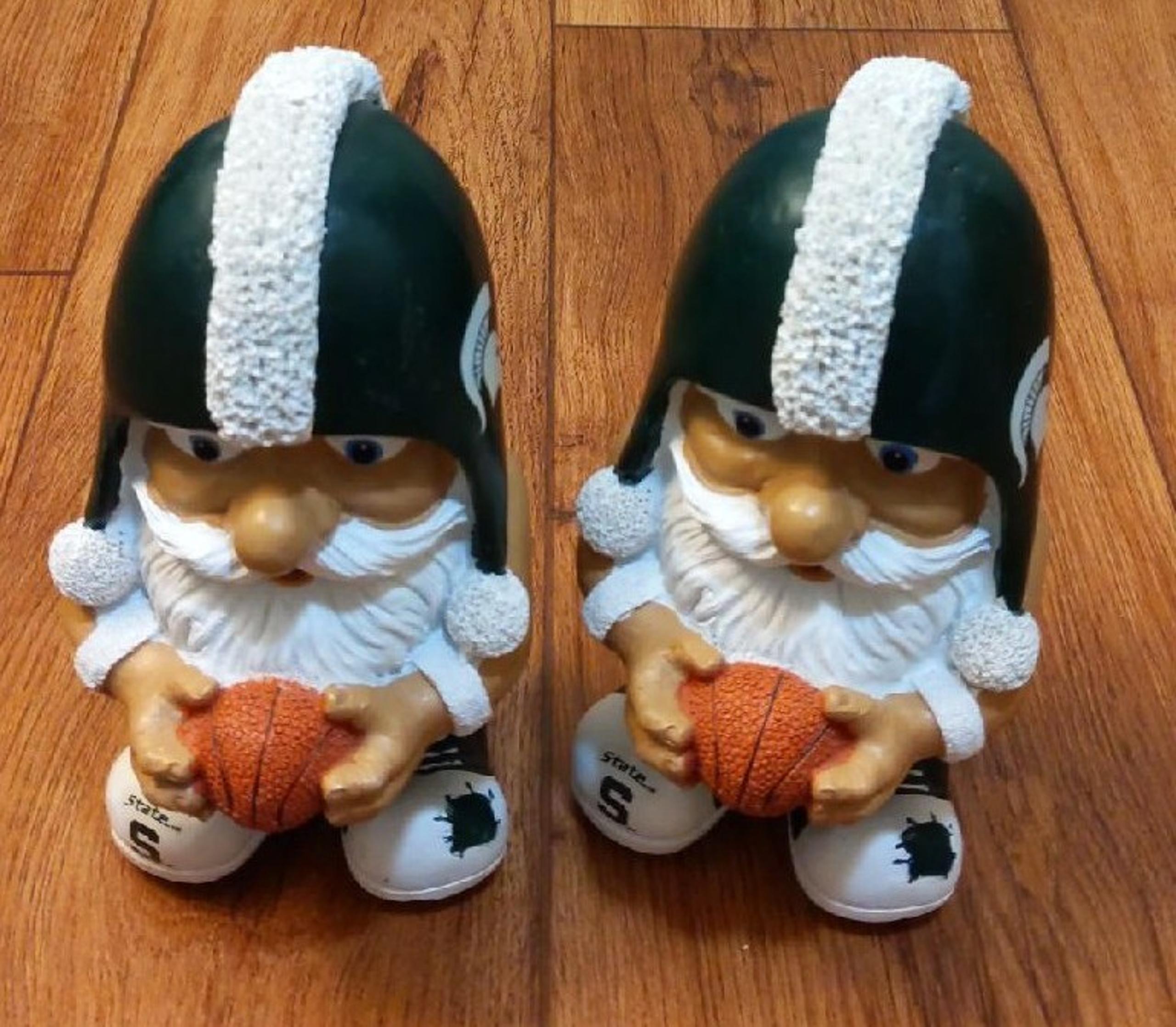 Forever Collection Set of 2 Vikings Figu