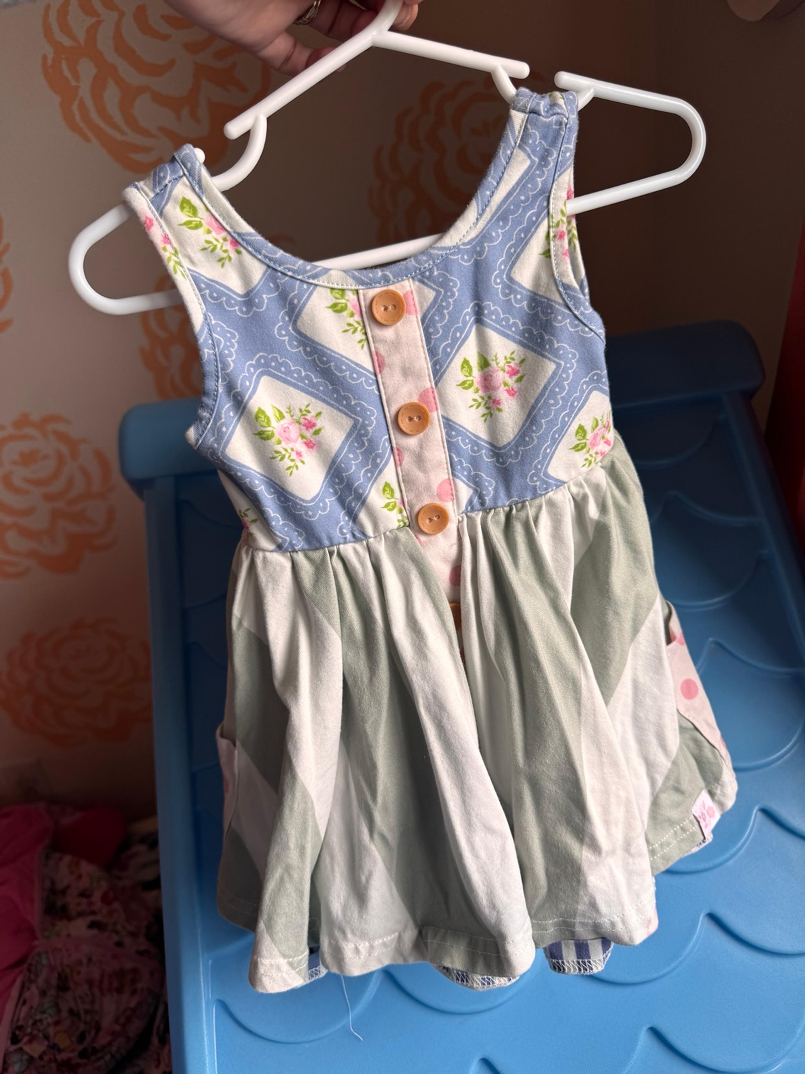 Sweet honey dress