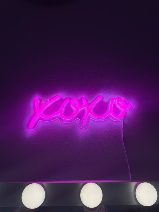 XOXO Neon Sign, Dimmable Neon Signs for Wall Decor XOXO Light Up Signs
