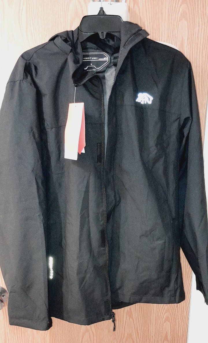 OTU WATERPROOF RAINCOAT RAIN JACKET NWT SMALL