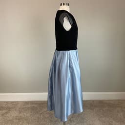 Item photo preview #3