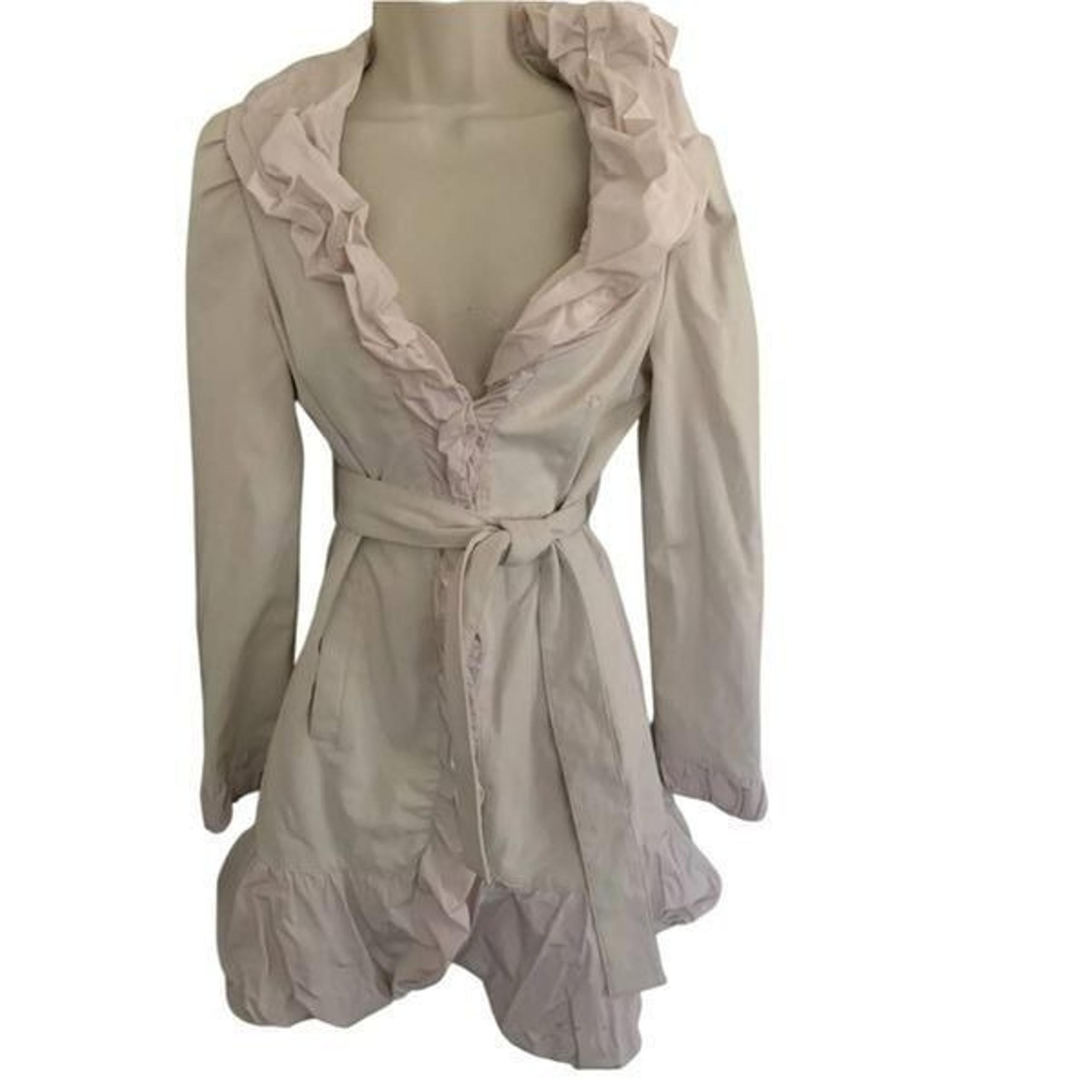 Bebe Ruffle Jacket Trench Coat Lined Belt Snap Button Ivory Size Small EUC