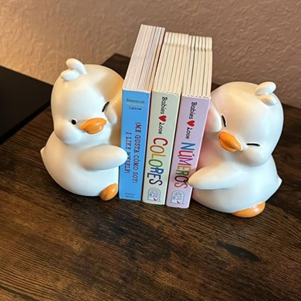 Cute Creative Hug Ducks Decorative Bookends